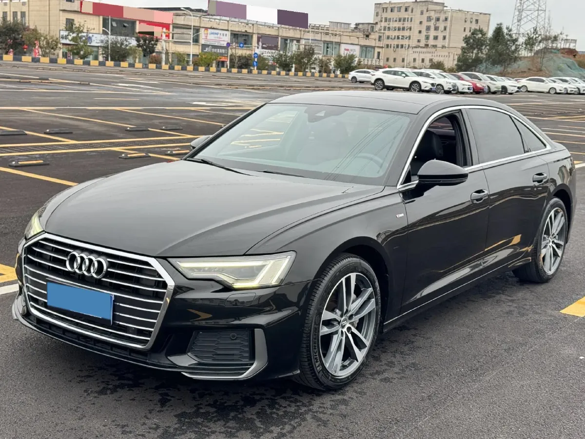 2021 Audi A6L 2.0T 190HP L4 7DCT,autocango,china used car exporter,china ev exporter,chinese used car exporter,chinese used ev exporter