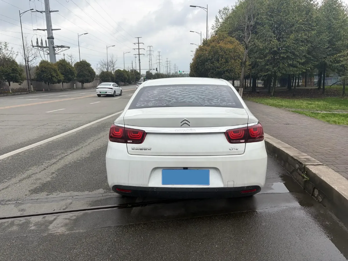 2018 Citroen C4 C-Quatre 1.6L 117HP L4 6AT,autocango,china used car exporter,china ev exporter,chinese used car exporter,chinese used ev exporter