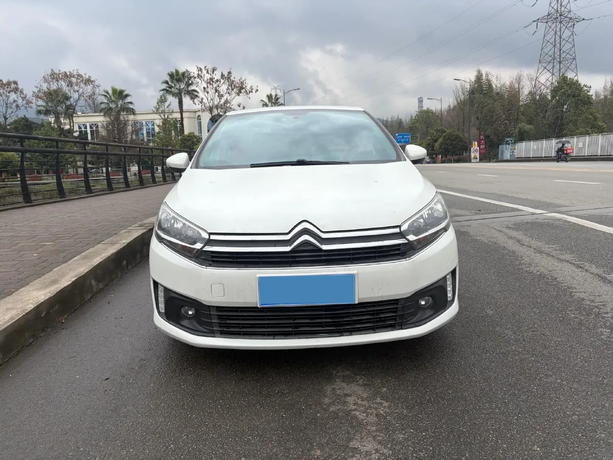2018 Citroen C4 C-Quatre 1.6L 117HP L4 6AT,autocango,china used car exporter,china ev exporter,chinese used car exporter,chinese used ev exporter