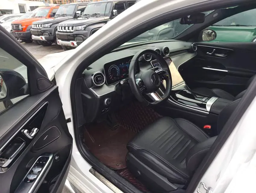 2023 Mercedes-Benz C Class 1.5T 170HP L4 9AT,autocango,china used car exporter,china ev exporter,chinese used car exporter,chinese used ev exporter
