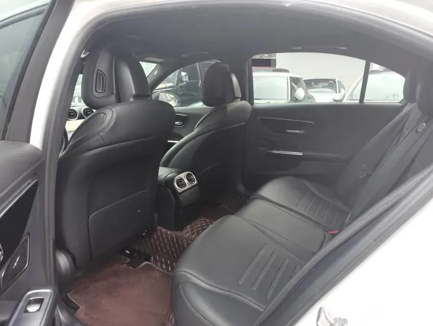 2023 Mercedes-Benz C Class 1.5T 170HP L4 9AT,autocango,china used car exporter,china ev exporter,chinese used car exporter,chinese used ev exporter