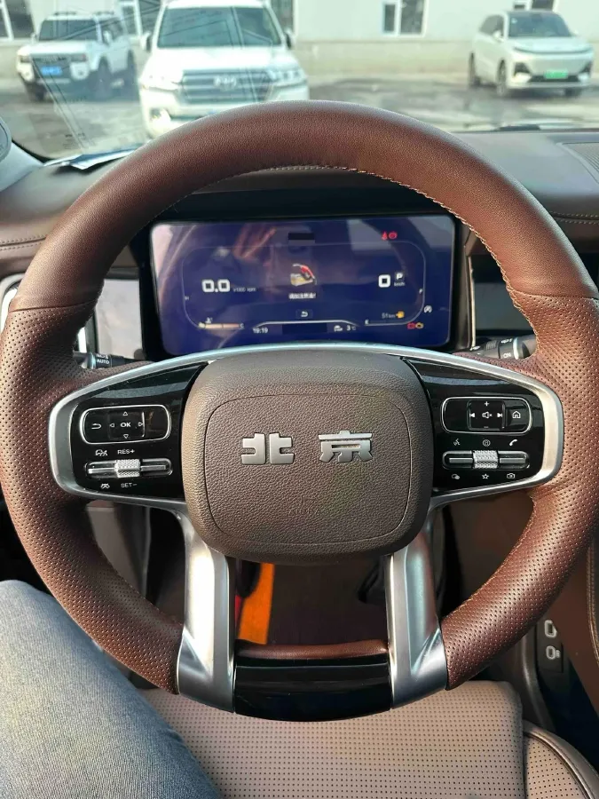 2022 Beijing BJ60 2.0T 267HP L4 8AT,autocango,china used car exporter,china ev exporter,chinese used car exporter,chinese used ev exporter