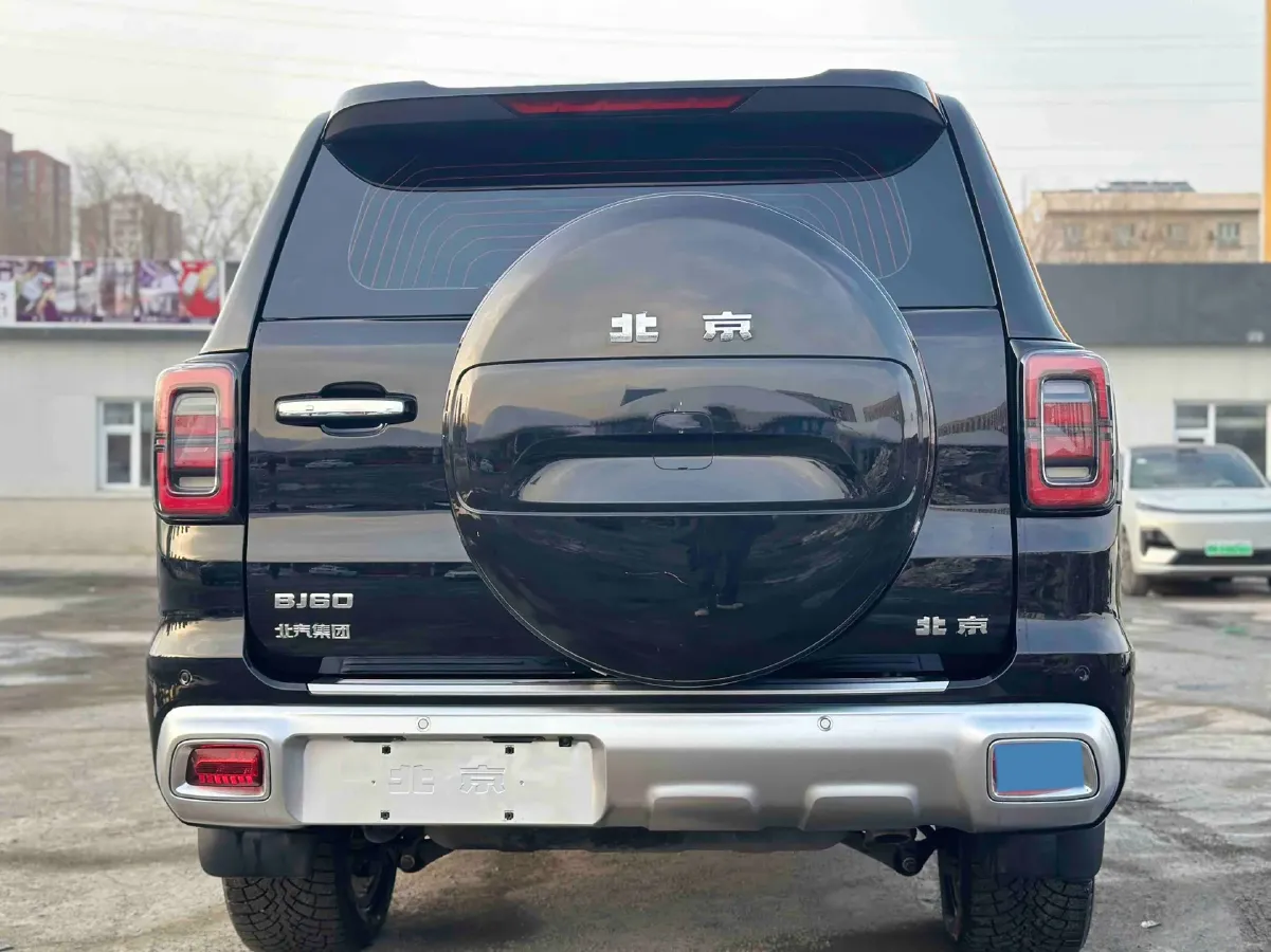 2022 Beijing BJ60 2.0T 267HP L4 8AT,autocango,china used car exporter,china ev exporter,chinese used car exporter,chinese used ev exporter