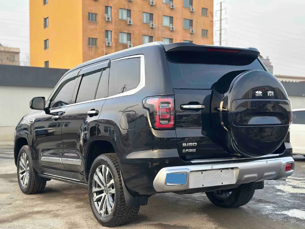 2022 Beijing BJ60 2.0T 267HP L4 8AT,autocango,china used car exporter,china ev exporter,chinese used car exporter,chinese used ev exporter