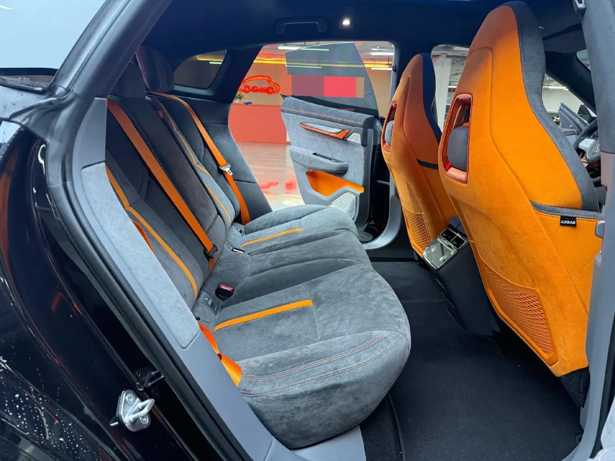 2023 Zeekr 001 BEV 100KWH,autocango,china used car exporter,china ev exporter,chinese used car exporter,chinese used ev exporter