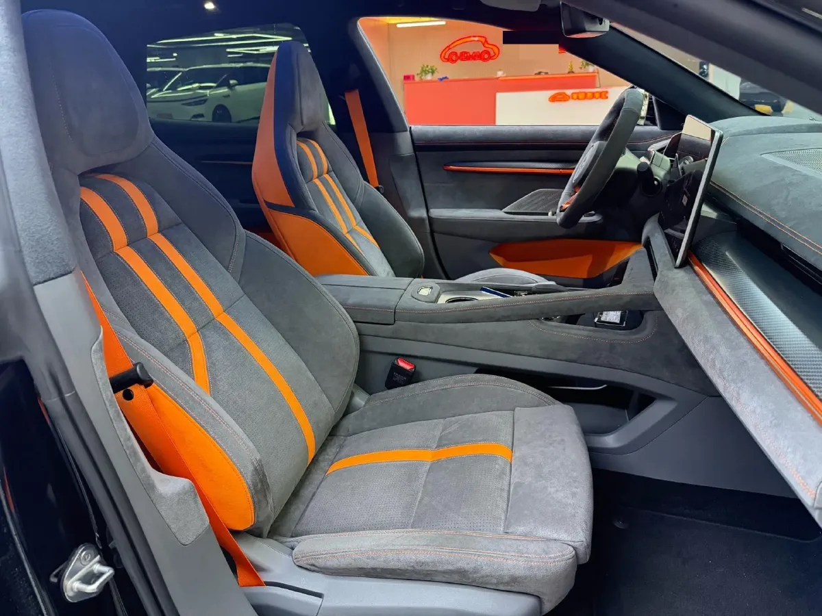 2023 Zeekr 001 BEV 100KWH,autocango,china used car exporter,china ev exporter,chinese used car exporter,chinese used ev exporter