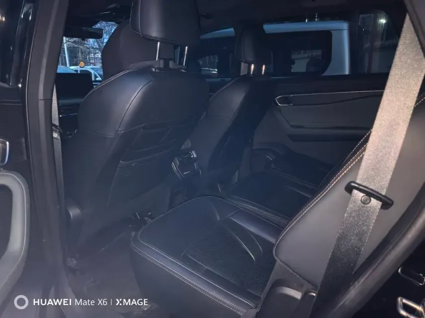 2023 Geely Okavango L 2.0T 218HP L4 7DCT,autocango,china used car exporter,china ev exporter,chinese used car exporter,chinese used ev exporter