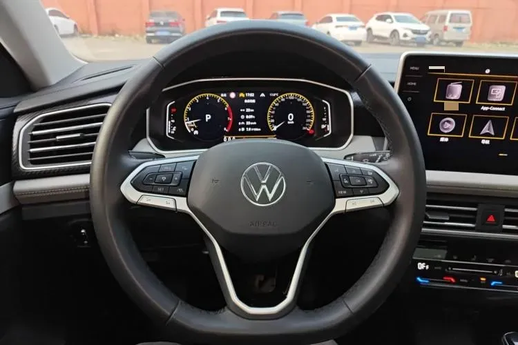 2023 Volkswagen Tayron 1.4T 150HP L4 7DCT,autocango,china used car exporter,china ev exporter,chinese used car exporter,chinese used ev exporter