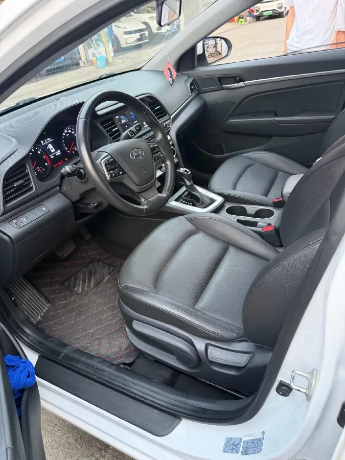 2020 Hyundai Elantra 1.5L 115HP L4 CVT,autocango,china used car exporter,china ev exporter,chinese used car exporter,chinese used ev exporter