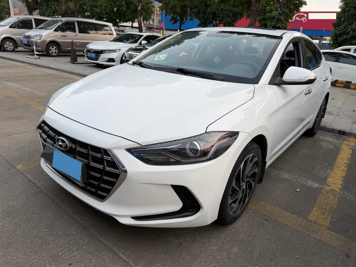 2020 Hyundai Elantra 1.5L 115HP L4 CVT,autocango,china used car exporter,china ev exporter,chinese used car exporter,chinese used ev exporter