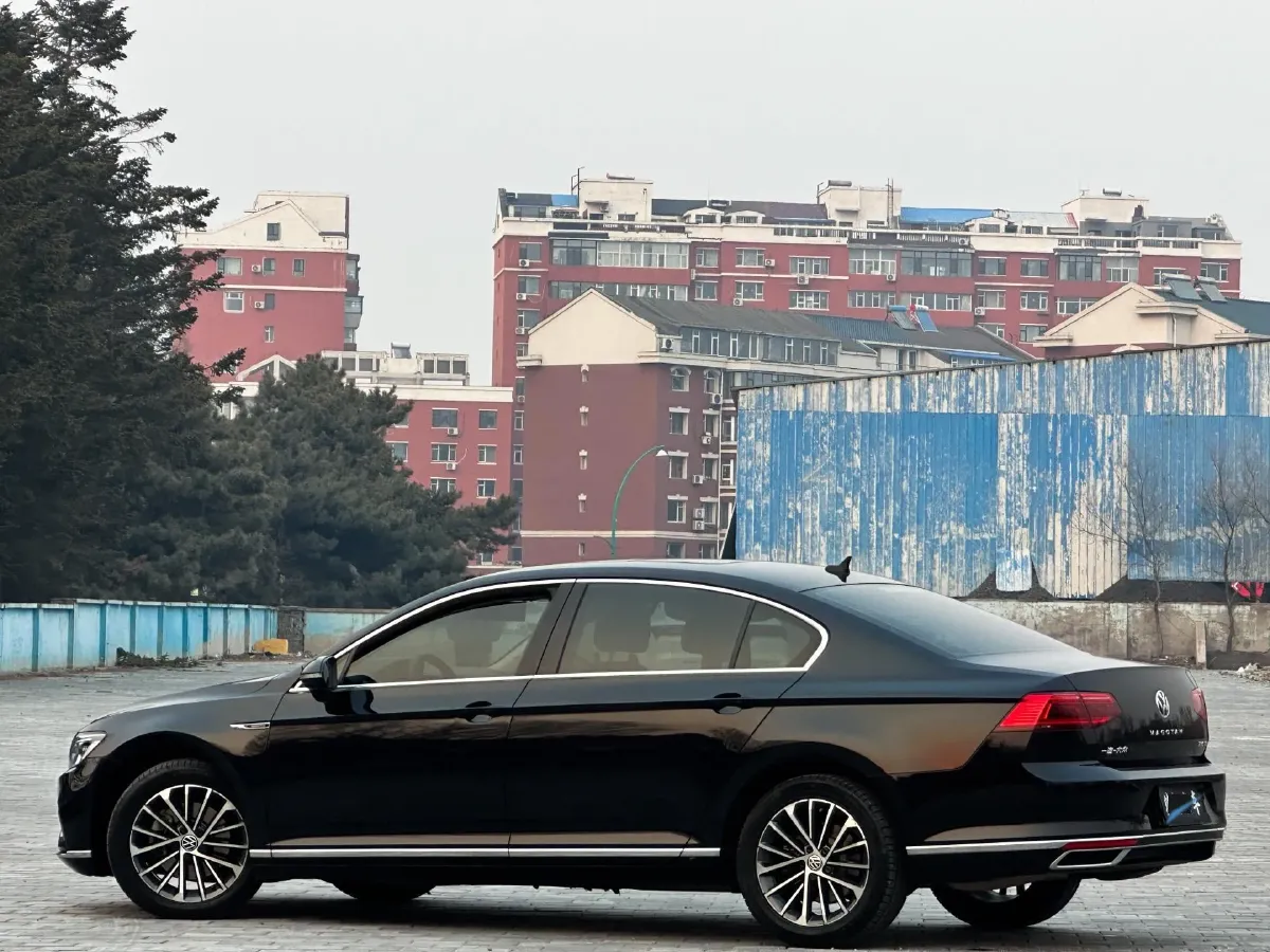 2020 Volkswagen Magotan 2.0T 186HP L4 7DCT,autocango,china used car exporter,china ev exporter,chinese used car exporter,chinese used ev exporter