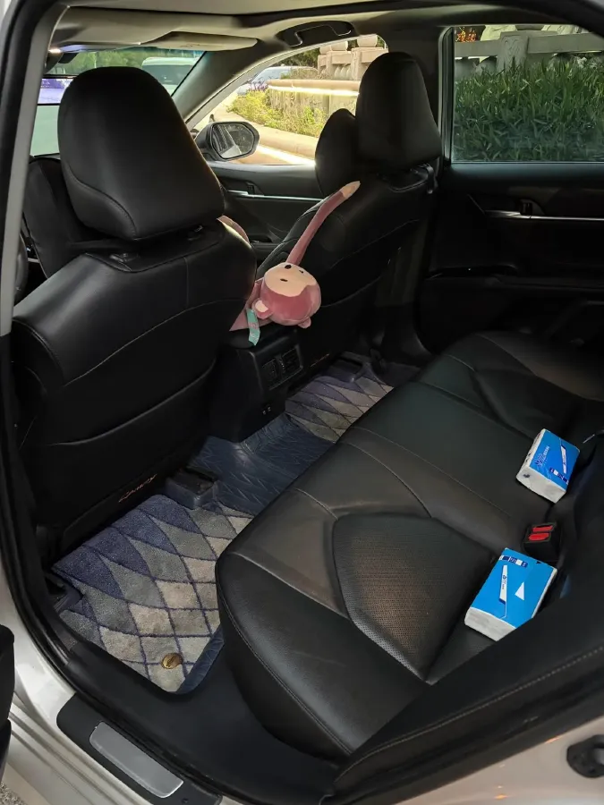 2019 Toyota Camry 2.5L 209HP L4 8AT,autocango,china used car exporter,china ev exporter,chinese used car exporter,chinese used ev exporter