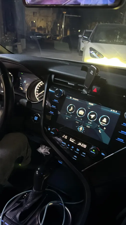 2019 Toyota Camry 2.5L 209HP L4 8AT,autocango,china used car exporter,china ev exporter,chinese used car exporter,chinese used ev exporter