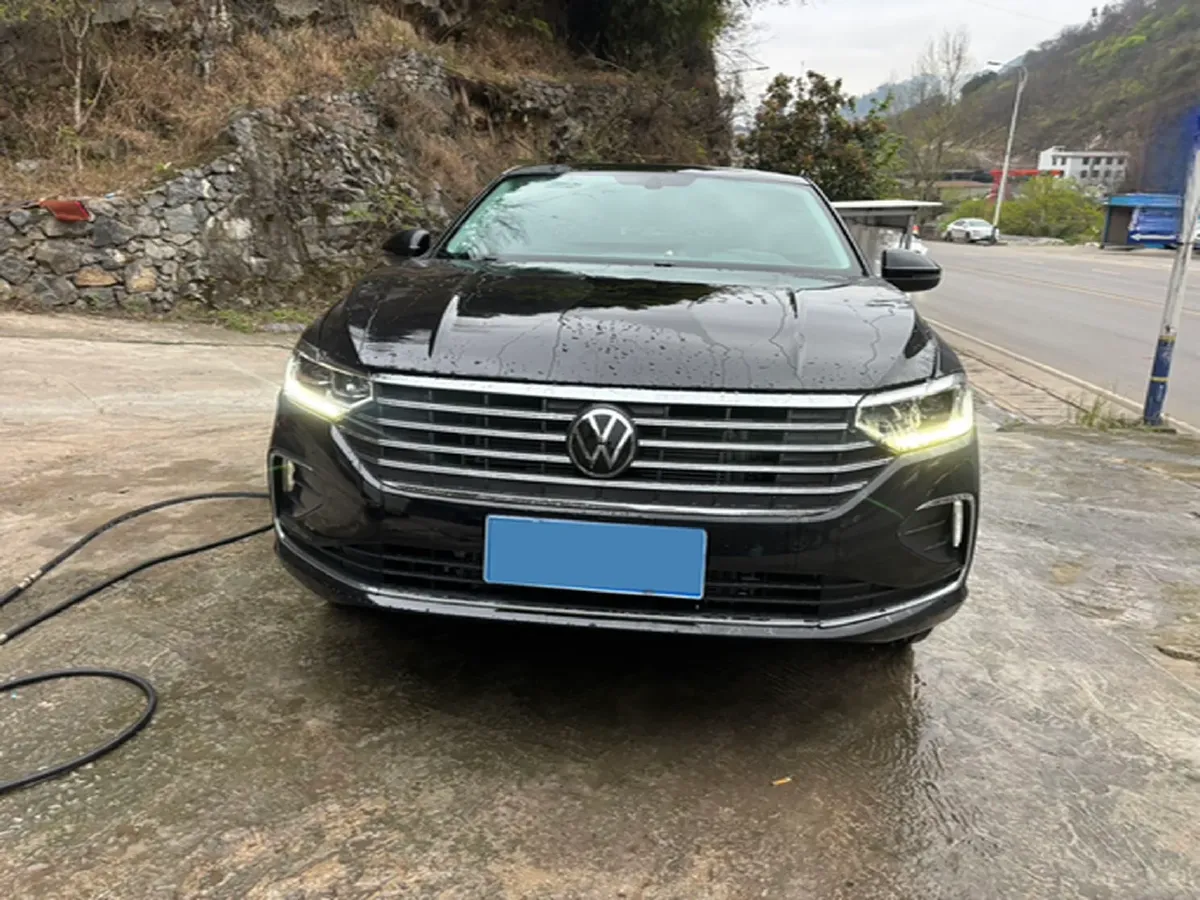 2023 Volkswagen Lavida 1.5L 113HP L4 6AT,autocango,china used car exporter,china ev exporter,chinese used car exporter,chinese used ev exporter