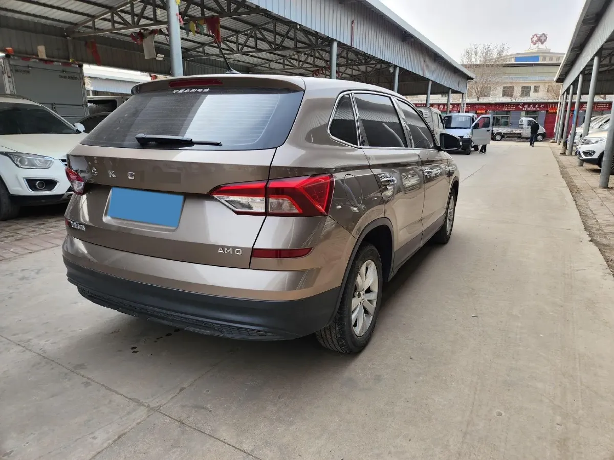 2021 Skoda Kamiq 1.5L 112HP L4 6AT,autocango,china used car exporter,china ev exporter,chinese used car exporter,chinese used ev exporter