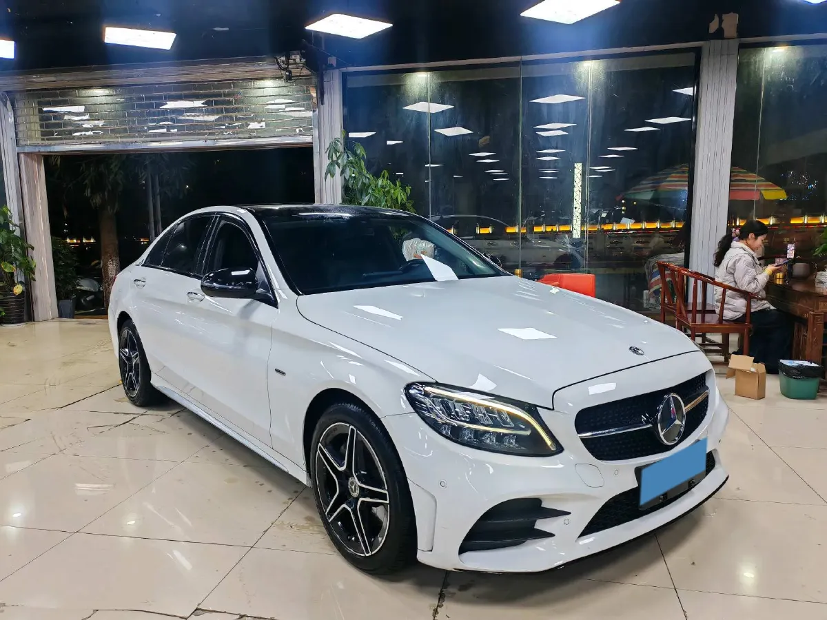 2021 Mercedes-Benz C Class 1.5T 184HP L4 9AT,autocango,china used car exporter,china ev exporter,chinese used car exporter,chinese used ev exporter