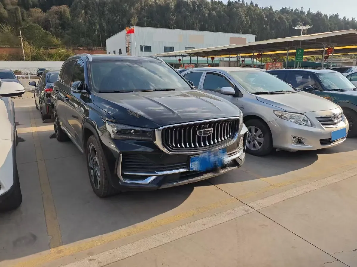 2024 Geely Monjaro 2.0T 218HP L4 7DCT,autocango,china used car exporter,china ev exporter,chinese used car exporter,chinese used ev exporter