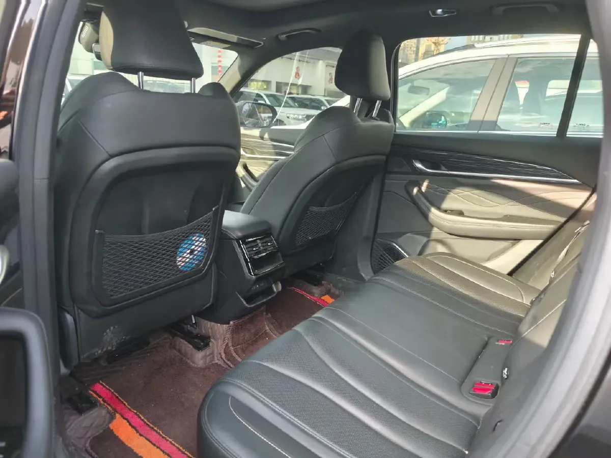 2024 Geely Monjaro 2.0T 218HP L4 7DCT,autocango,china used car exporter,china ev exporter,chinese used car exporter,chinese used ev exporter