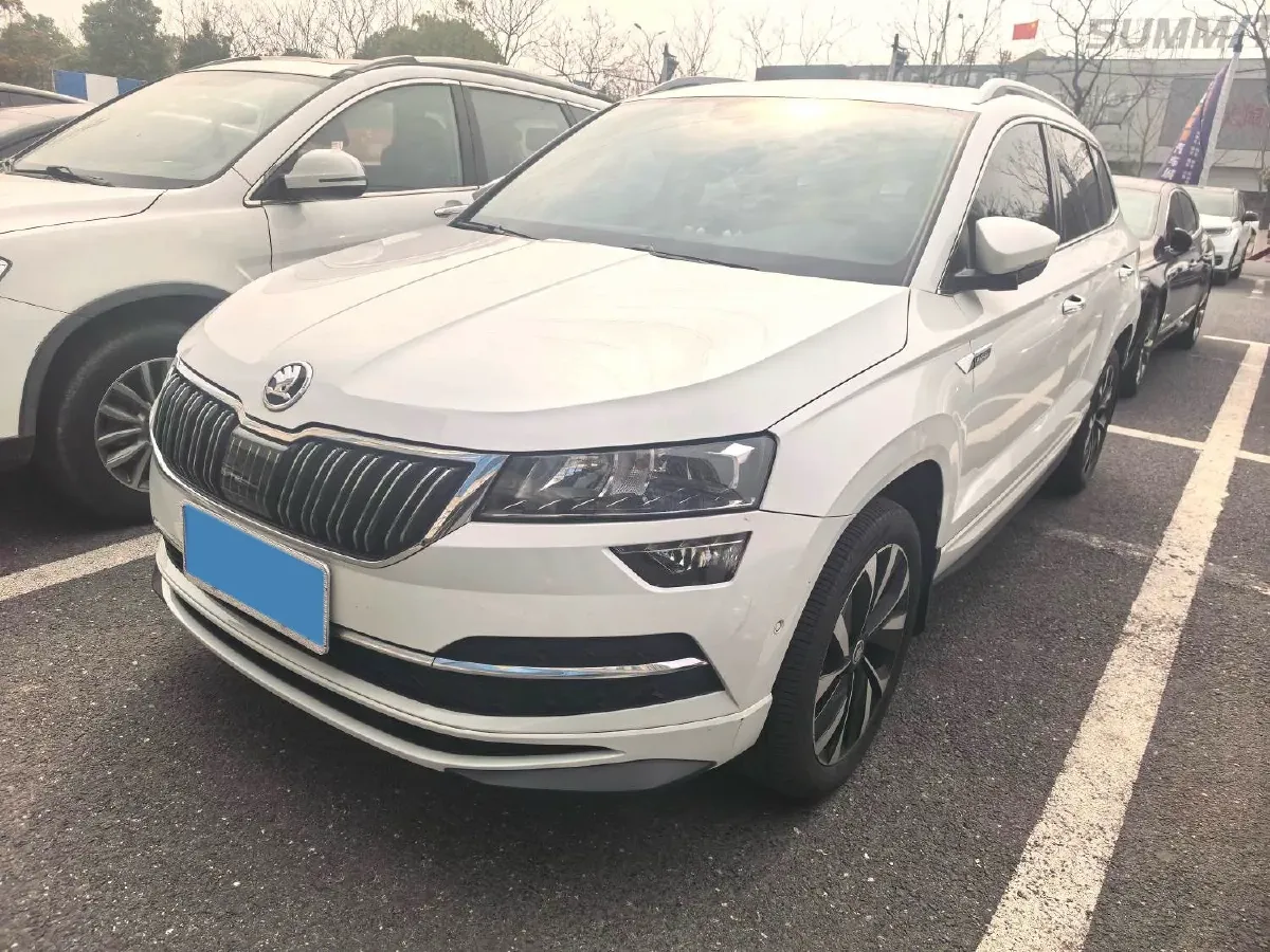 2023 Skoda Karoq 1.4T 150HP L4 7DCT,autocango,china used car exporter,china ev exporter,chinese used car exporter,chinese used ev exporter