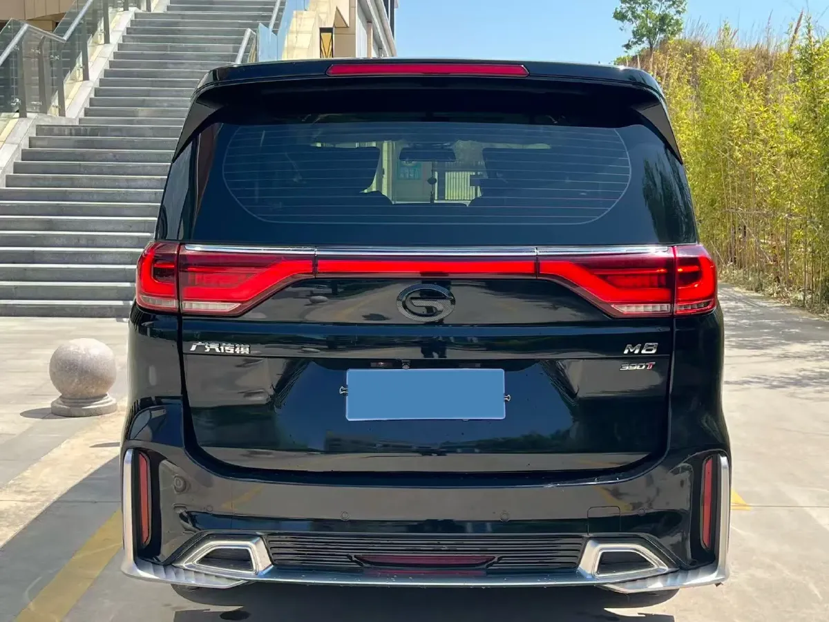 2021 GAC Trumpchi M8 2.0T 252HP L4 8AT,autocango,china used car exporter,china ev exporter,chinese used car exporter,chinese used ev exporter