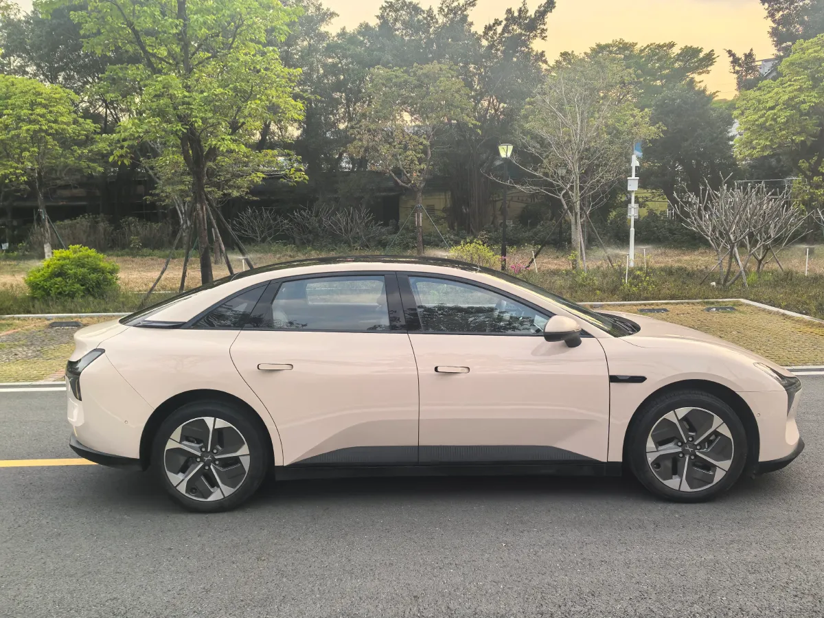 2025 Xpeng MONA M03 BEV,autocango,china used car exporter,china ev exporter,chinese used car exporter,chinese used ev exporter