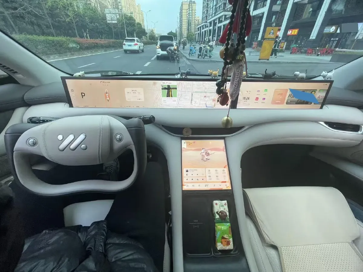 2023 IM LS6 BEV 71KWH,autocango,china used car exporter,china ev exporter,chinese used car exporter,chinese used ev exporter