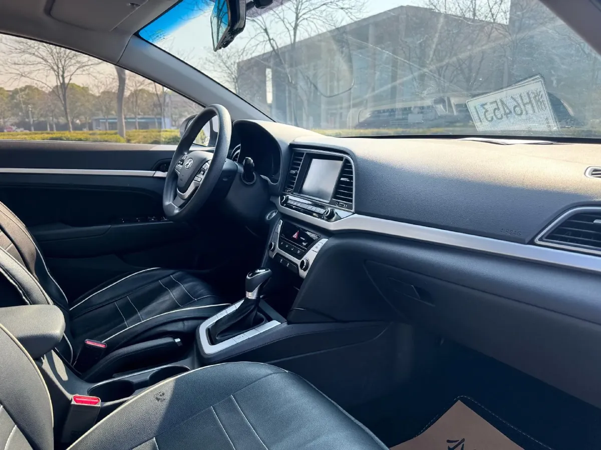 2016 Hyundai Elantra 1.6L 130HP L4 6AT,autocango,china used car exporter,china ev exporter,chinese used car exporter,chinese used ev exporter