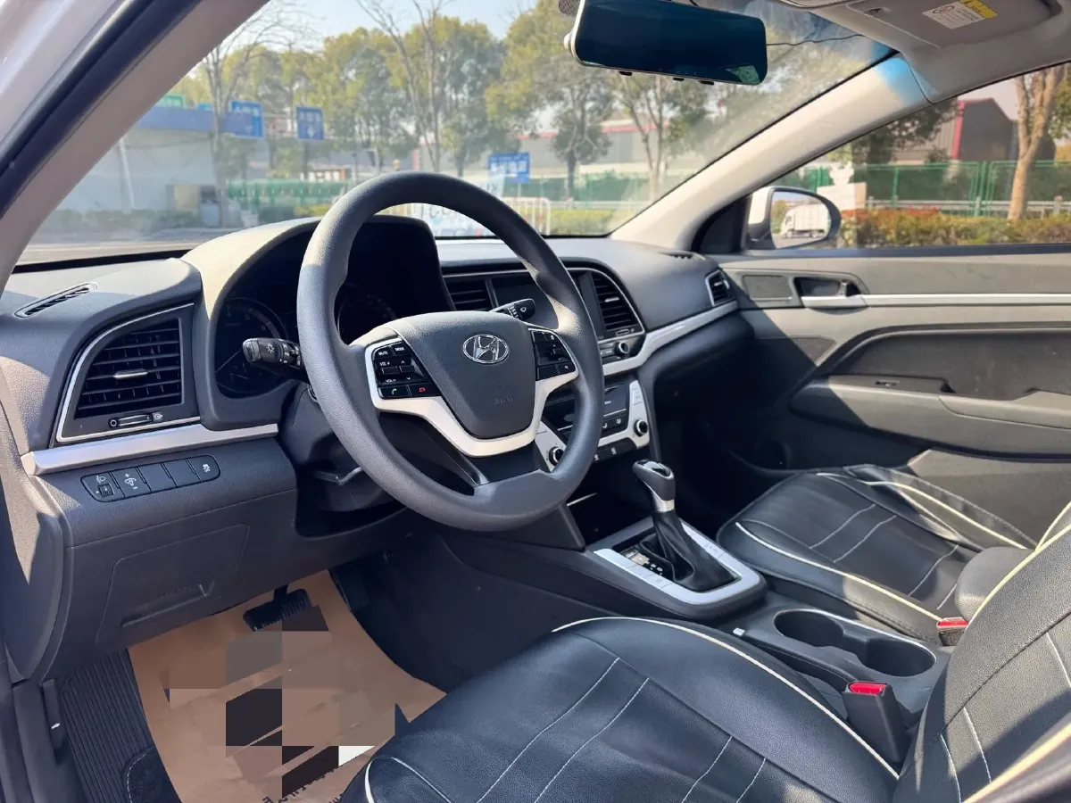 2016 Hyundai Elantra 1.6L 130HP L4 6AT,autocango,china used car exporter,china ev exporter,chinese used car exporter,chinese used ev exporter
