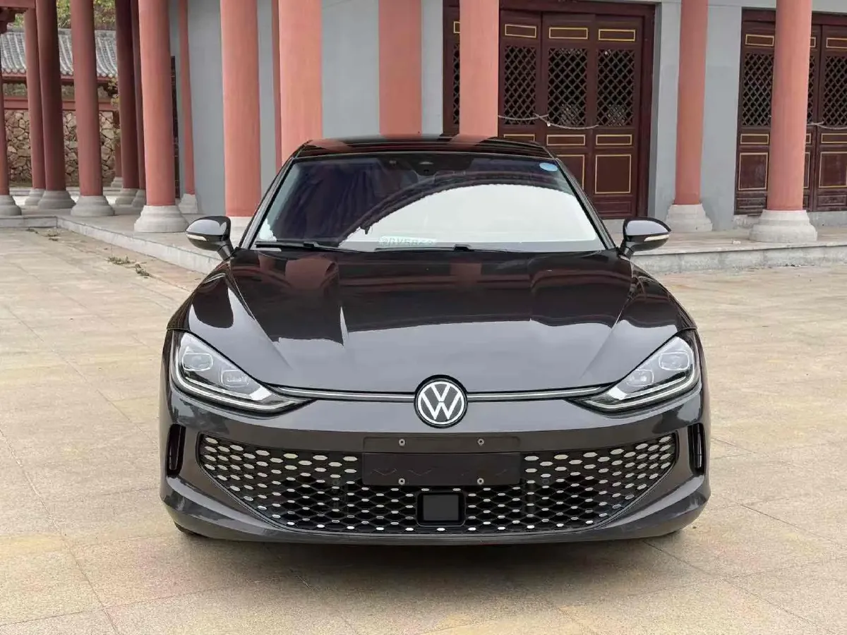 2024 Volkswagen Lamando 1.4T 150HP L4 7DCT,autocango,china used car exporter,china ev exporter,chinese used car exporter,chinese used ev exporter