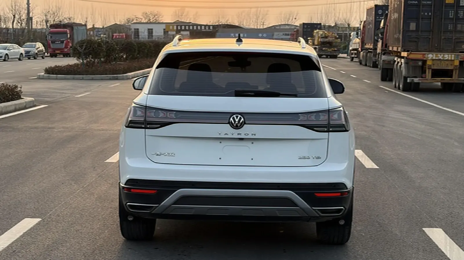 2023 Volkswagen Tayron 1.4T 150HP L4 7DCT,autocango,china used car exporter,china ev exporter,chinese used car exporter,chinese used ev exporter