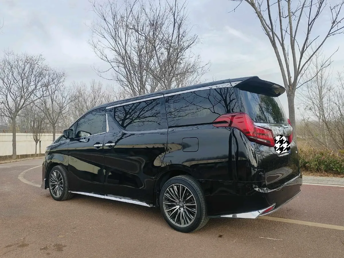 2018 Toyota Alphard 3.5L 301HP V6 8AT,autocango,china used car exporter,china ev exporter,chinese used car exporter,chinese used ev exporter