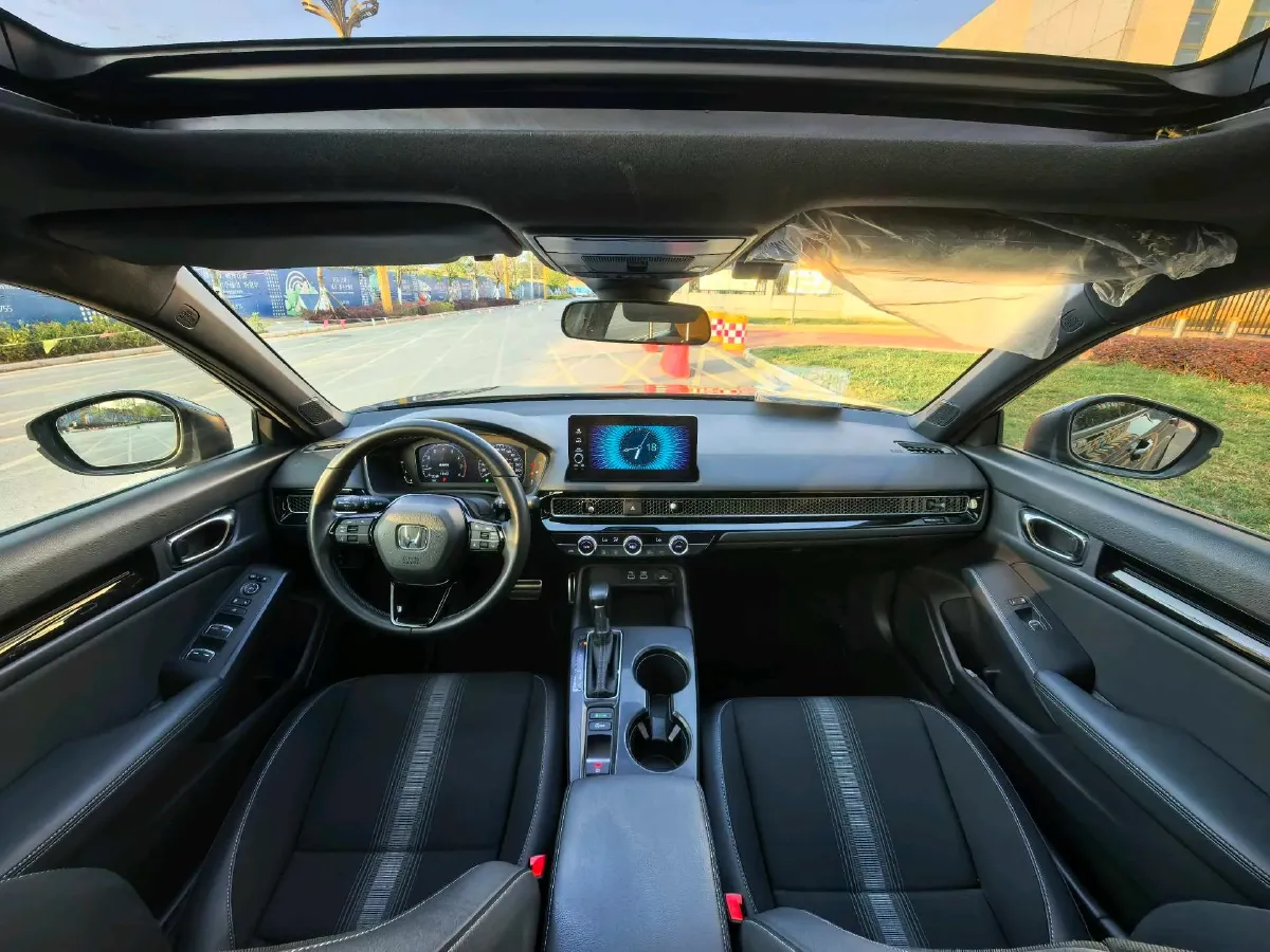 2023 Honda Civic 1.5T 182HP L4 CVT,autocango,china used car exporter,china ev exporter,chinese used car exporter,chinese used ev exporter