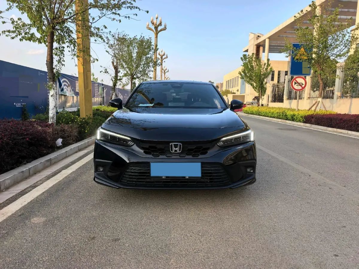 2023 Honda Civic 1.5T 182HP L4 CVT,autocango,china used car exporter,china ev exporter,chinese used car exporter,chinese used ev exporter