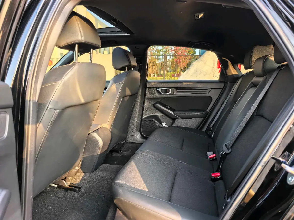 2023 Honda Civic 1.5T 182HP L4 CVT,autocango,china used car exporter,china ev exporter,chinese used car exporter,chinese used ev exporter