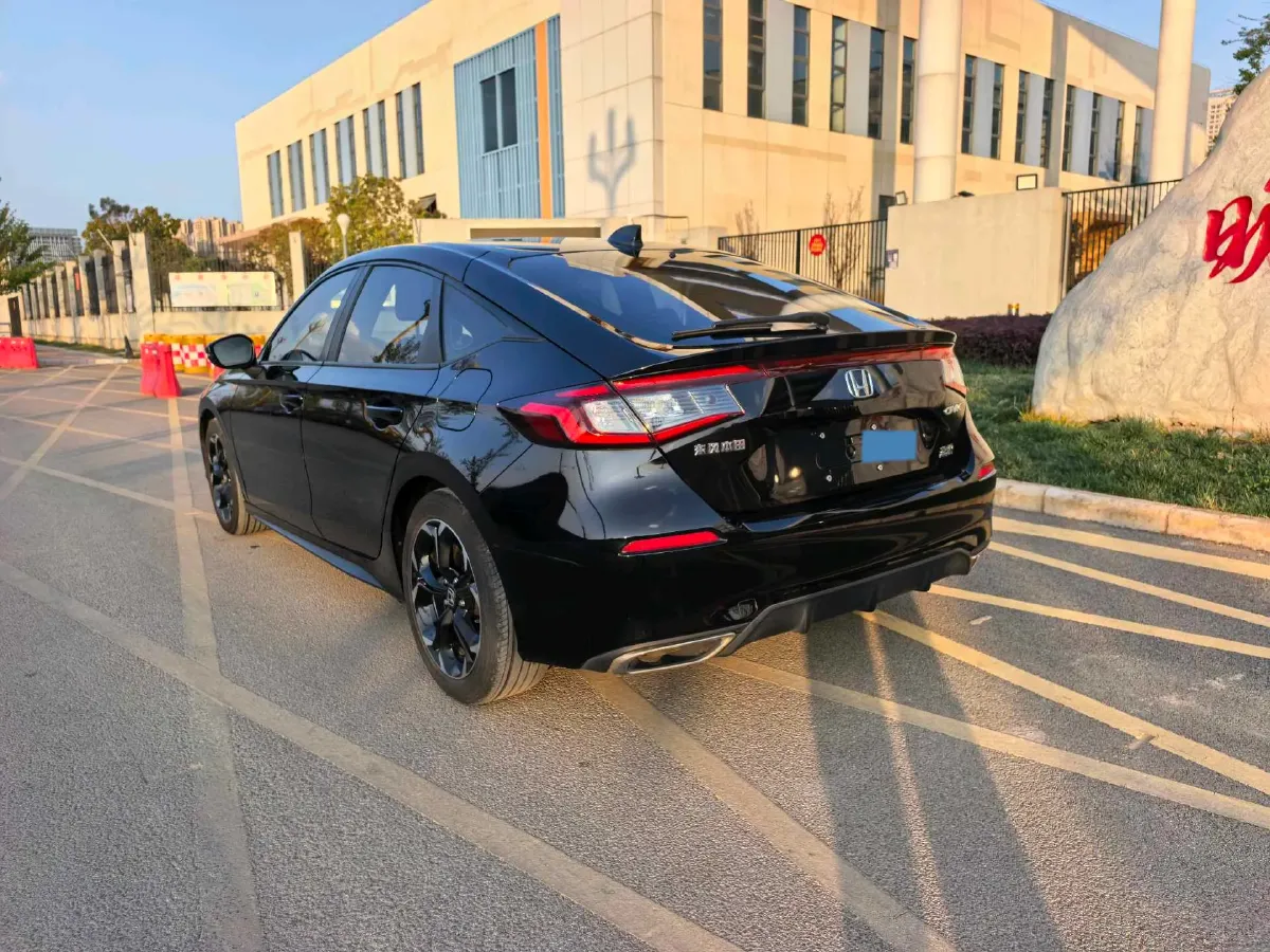 2023 Honda Civic 1.5T 182HP L4 CVT,autocango,china used car exporter,china ev exporter,chinese used car exporter,chinese used ev exporter