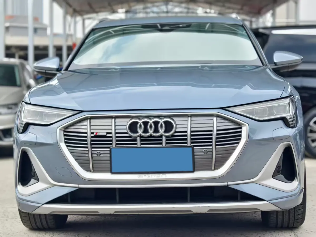 2021 Audi e-tron BEV 96.7KWH,autocango,china used car exporter,china ev exporter,chinese used car exporter,chinese used ev exporter