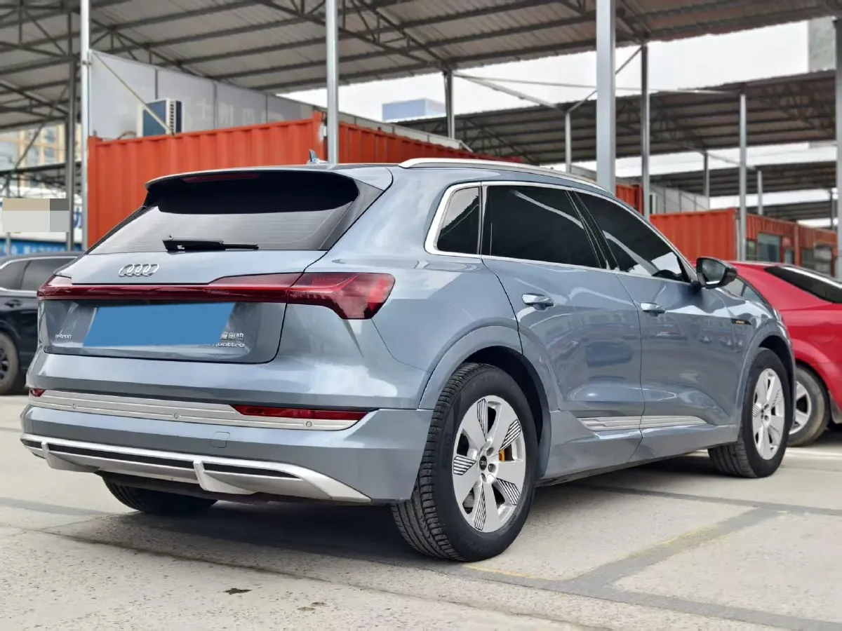 2021 Audi e-tron BEV 96.7KWH,autocango,china used car exporter,china ev exporter,chinese used car exporter,chinese used ev exporter