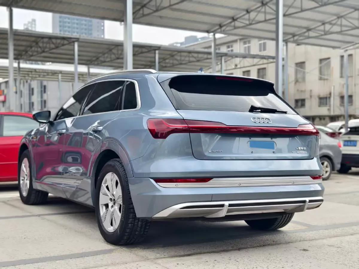 2021 Audi e-tron BEV 96.7KWH,autocango,china used car exporter,china ev exporter,chinese used car exporter,chinese used ev exporter