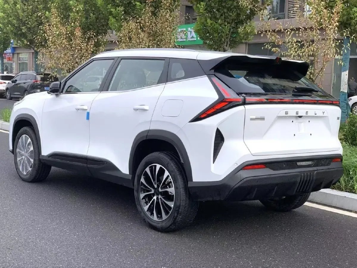 2026 Geely Azkarra 1.5T 181HP L4 7DCT,autocango,china used car exporter,china ev exporter,chinese used car exporter,chinese used ev exporter