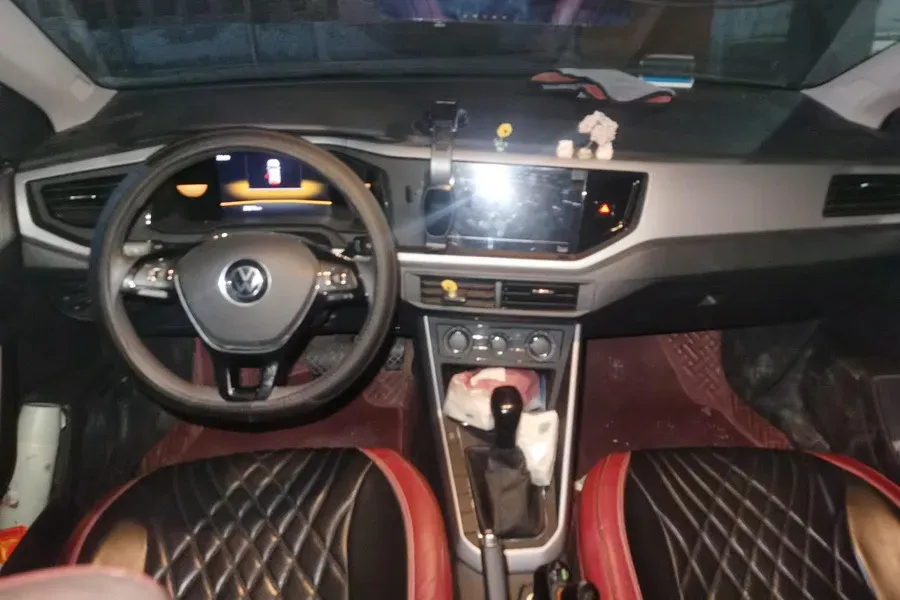 2023 Volkswagen Polo 1.5L 110HP L4 6AT,autocango,china used car exporter,china ev exporter,chinese used car exporter,chinese used ev exporter