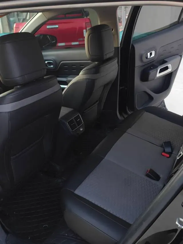 2017 Citroen C5 Aircross 1.6T 167HP L4 6AT,autocango,china used car exporter,china ev exporter,chinese used car exporter,chinese used ev exporter