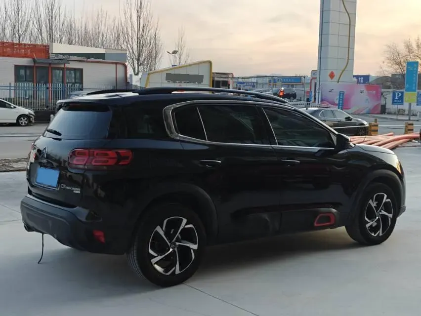 2017 Citroen C5 Aircross 1.6T 167HP L4 6AT,autocango,china used car exporter,china ev exporter,chinese used car exporter,chinese used ev exporter
