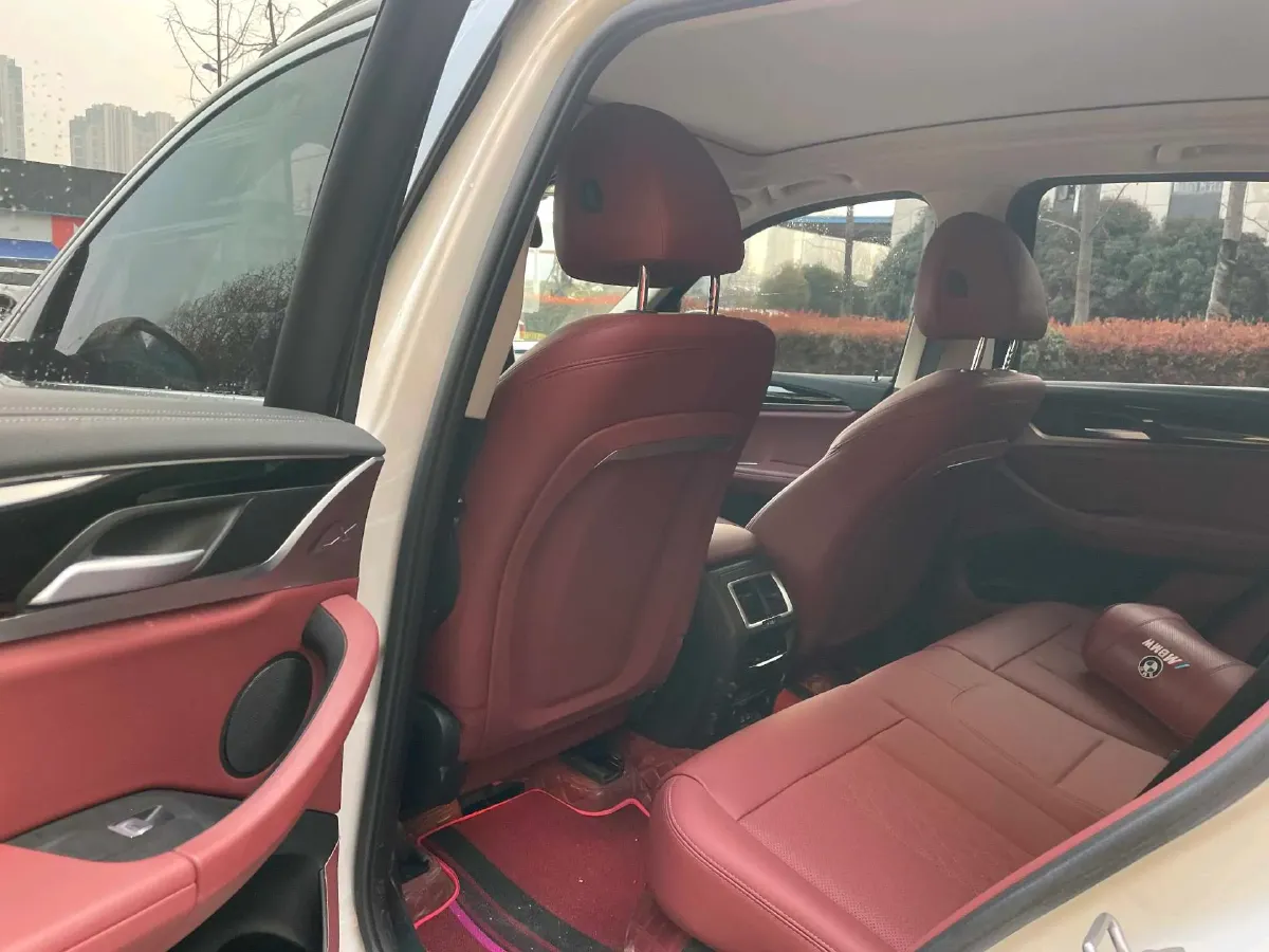 2022 BMW X3 2.0T 184HP L4 8AT,autocango,china used car exporter,china ev exporter,chinese used car exporter,chinese used ev exporter