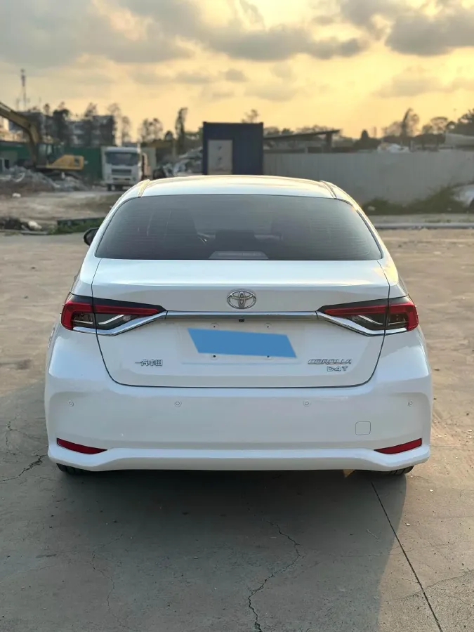 2022 Toyota Corolla 1.2T 116HP L4 CVT,autocango,china used car exporter,china ev exporter,chinese used car exporter,chinese used ev exporter