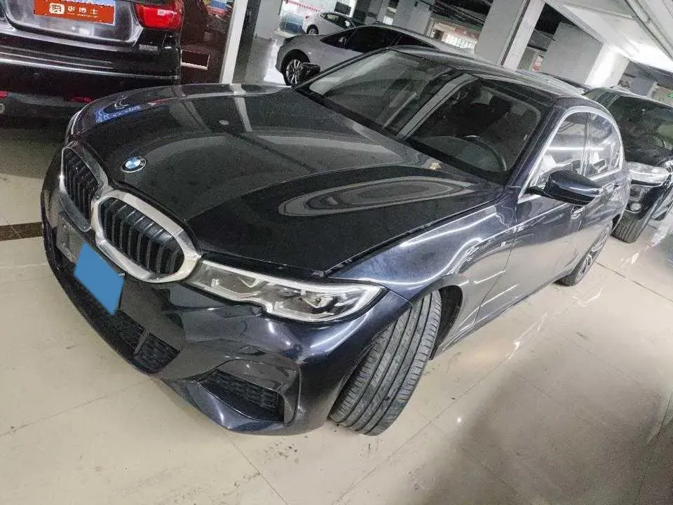 2022 BMW 3 Series 2.0T 184HP L4 8AT,autocango,china used car exporter,china ev exporter,chinese used car exporter,chinese used ev exporter