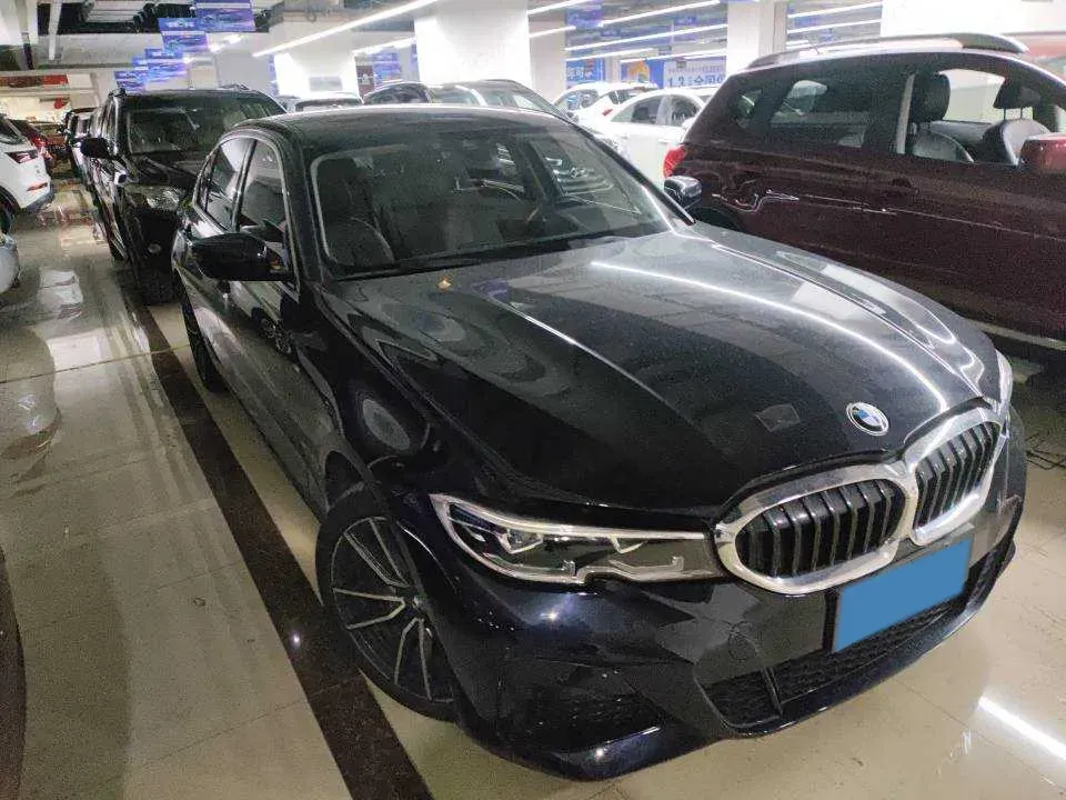 2022 BMW 3 Series 2.0T 184HP L4 8AT,autocango,china used car exporter,china ev exporter,chinese used car exporter,chinese used ev exporter