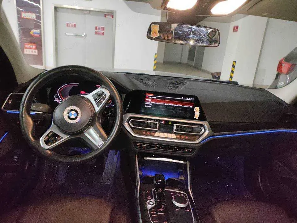 2022 BMW 3 Series 2.0T 184HP L4 8AT,autocango,china used car exporter,china ev exporter,chinese used car exporter,chinese used ev exporter