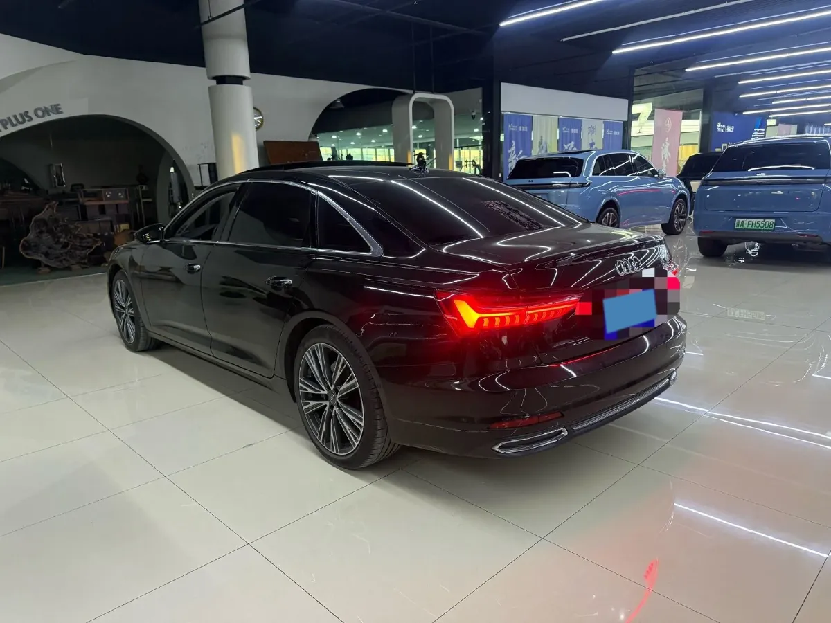 2021 Audi A6L 3.0T 340HP V6 7DCT,autocango,china used car exporter,china ev exporter,chinese used car exporter,chinese used ev exporter
