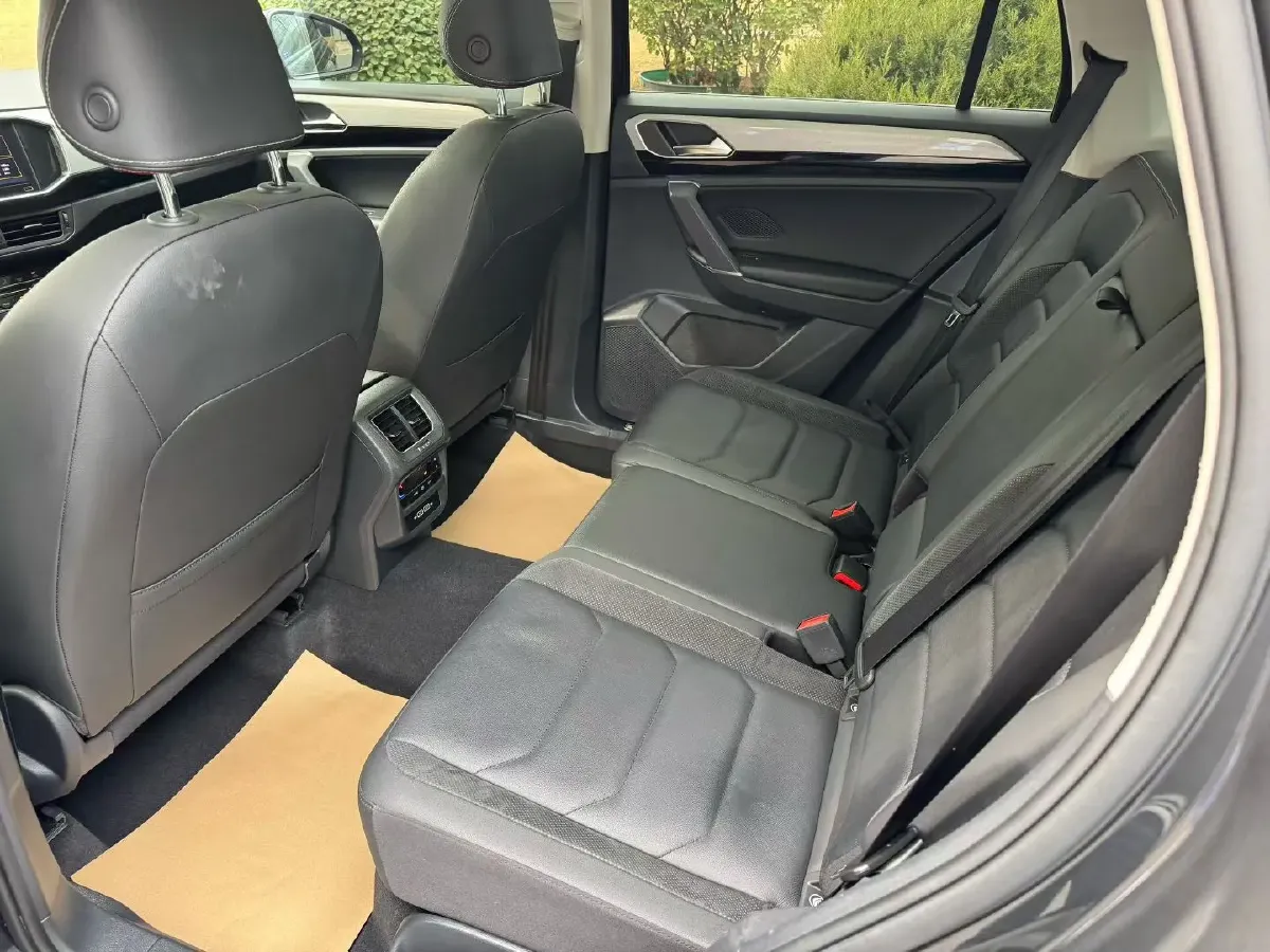 2020 Volkswagen Tayron 2.0T 186HP L4 7DCT,autocango,china used car exporter,china ev exporter,chinese used car exporter,chinese used ev exporter