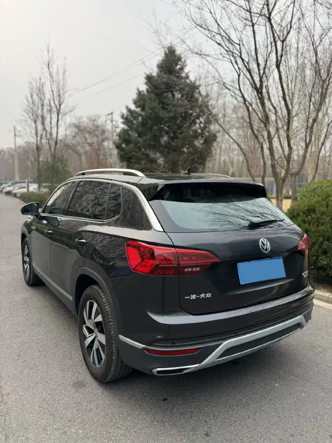 2020 Volkswagen Tayron 2.0T 186HP L4 7DCT,autocango,china used car exporter,china ev exporter,chinese used car exporter,chinese used ev exporter